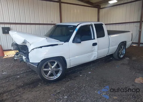 2003 Chevrolet Silverado Work Truck z USA, uszkodzony, nr VIN 2GCEC19X631169001